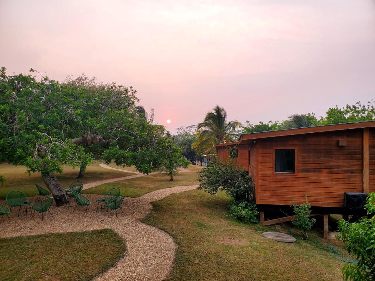 Yumas Riverfront Lodge San Ignacio Esterno foto